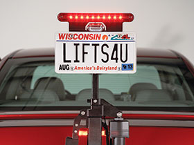Bruno Out-Sider third brake light option in front of a car